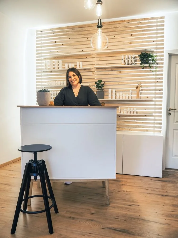 Tatjana Brunner, Kosmetikerin EFZ / FA